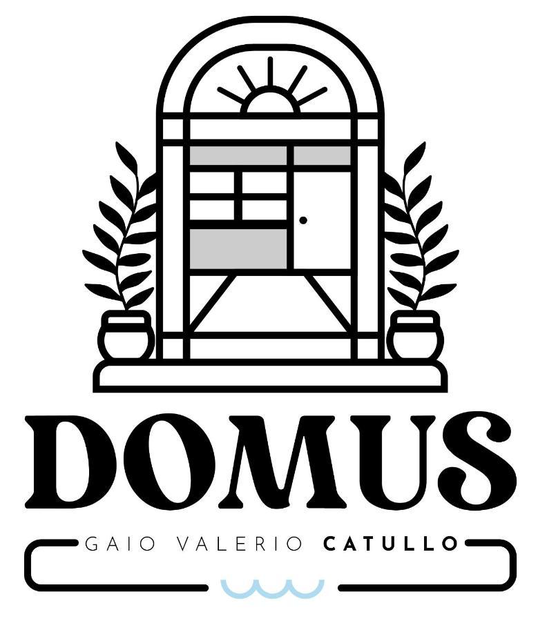 Domus Residence - Catullo - Bari Bagian luar foto